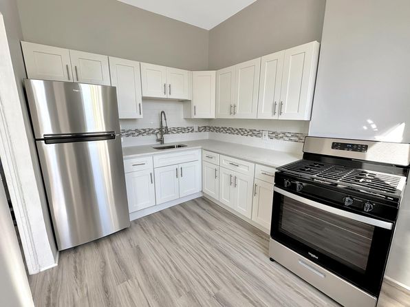 424 32nd St APT 3