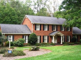 5211 Hedrick Dr, Greensboro, NC 27410