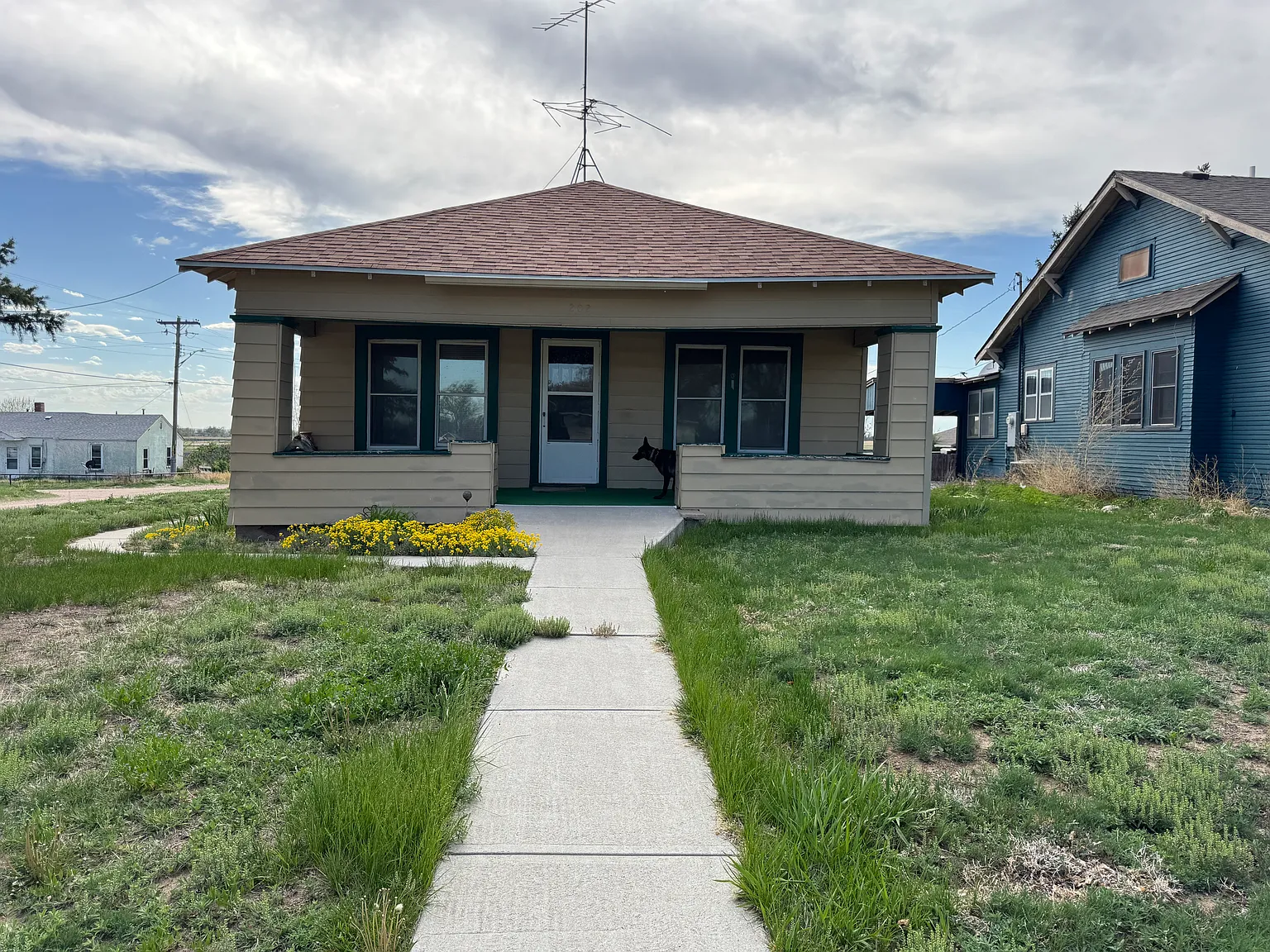 2 bed, 750 sqft, $690 — Photo 3