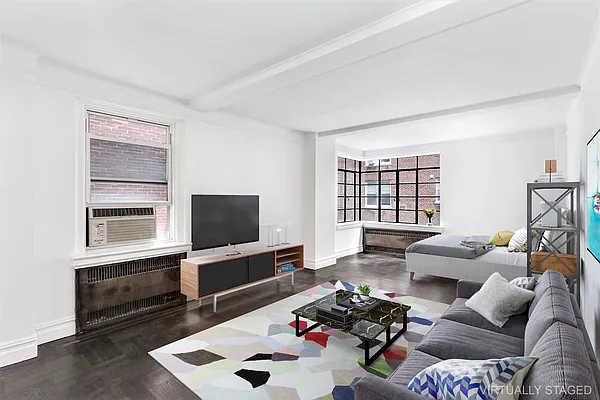 Rented by Douglas Elliman | media 7