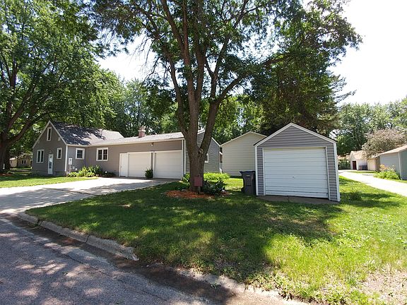 Third garage/street view