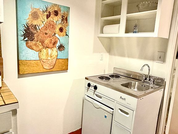 5th image of 2421 Cheremoya Ave #1/2