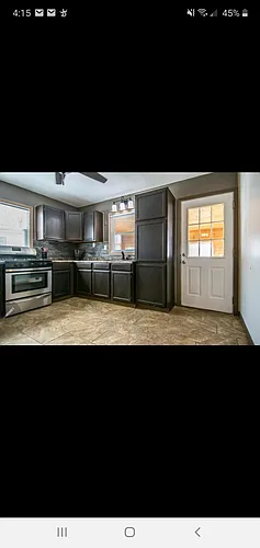 1805 Kelly Ave Photo 1