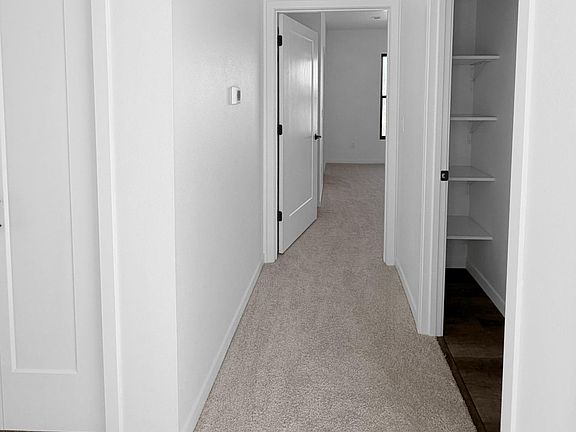 3rd image of 1805 Ashworth Dr