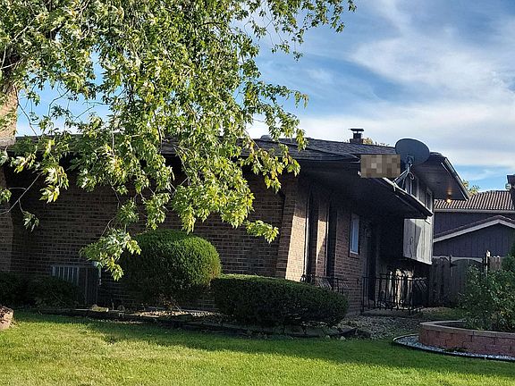 2nd image of 1337 E 167th St