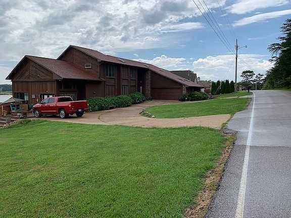 5th image of Waterview Dr