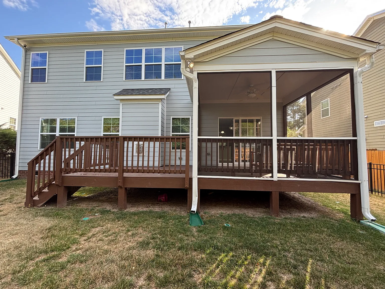 4 bed, 2440 sqft, $2,900 — Photo 3