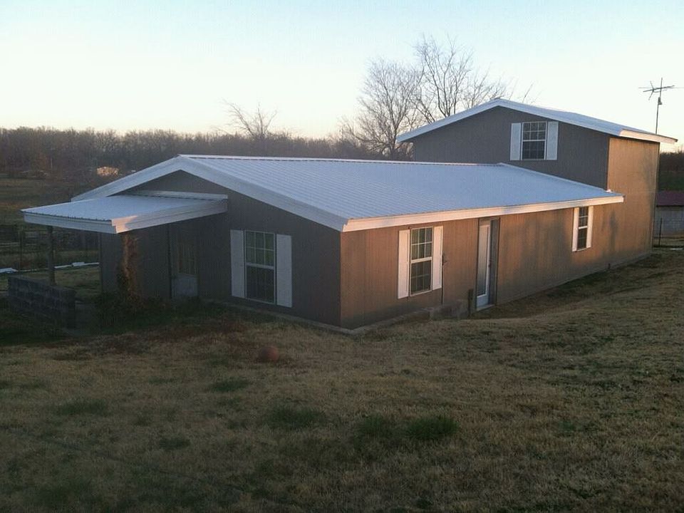 1st image of 20112 Fullerton Dr