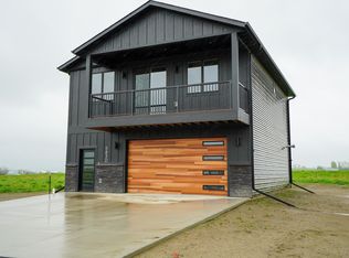 5830 28th Ave SE, Bismarck, ND 58504