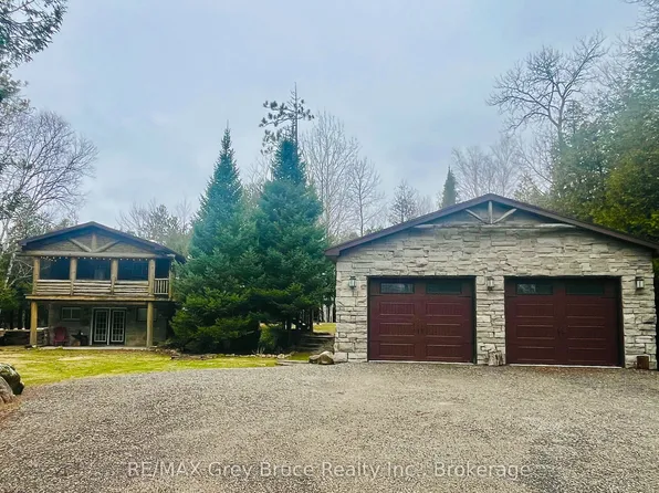 1535 Side Road 15, South Bruce Peninsula, ON N0H 2T0