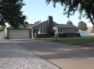 969 E 2nd St, Russell, KS 67665