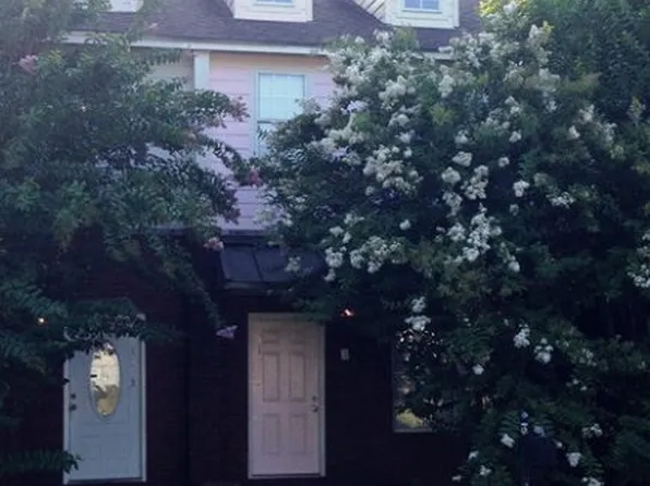 412 N Range St APT 2, Dothan, AL 36303