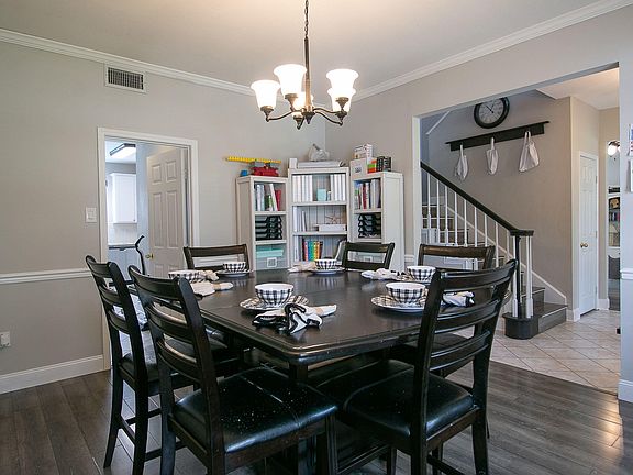 5th image of 5027 Heritage Ln