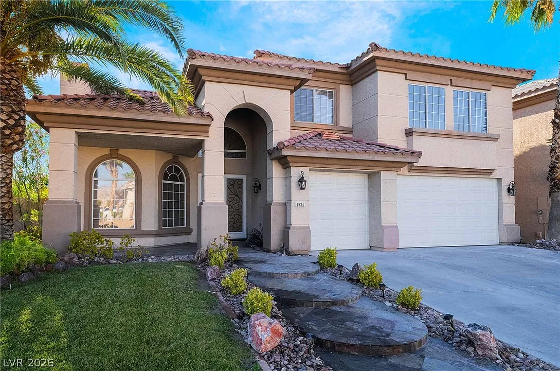 5 bed, 3.0 bath, 2908 sqft, $3,293 — Photo 4