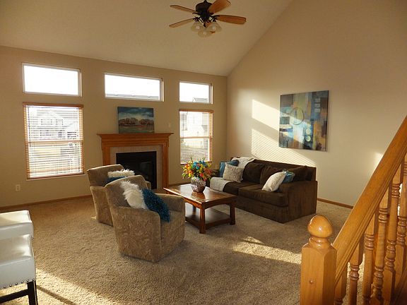 5th image of 1195 Blacksmith Dr
