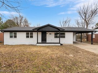 800 N 8th St, Van Buren, AR 72956