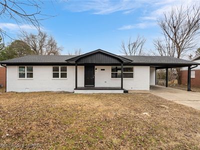 800 N 8th St, Van Buren, AR, 72956