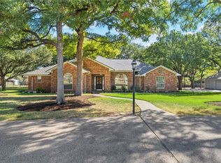 106 Oak Run Cir, Crawford, TX 76638
