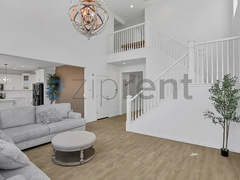 6130 W Norwich Ave #6130 — Photo 9