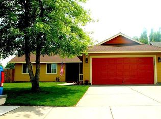 2238 NW Ivy Ave, Redmond, OR 97756