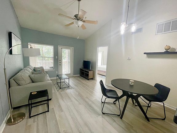 3rd image of 1330 Old Spanish Trl APT 7303