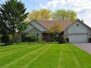 4249 Clegg Rd, Lambertville, MI 48144