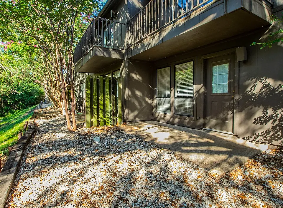 2804 Stewart Dr #2804