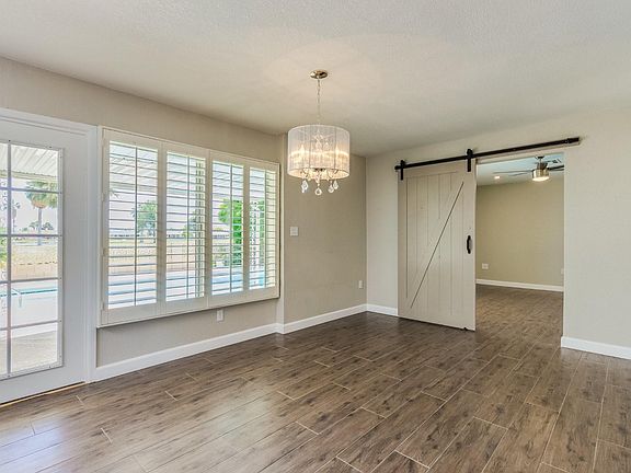 5th image of 10349 W Wininger Cir
