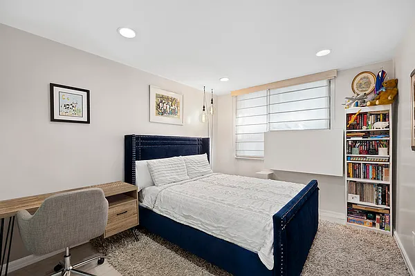 Sold by Corcoran | media 5