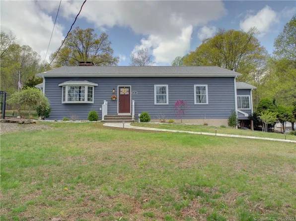 49 Mountain Road, Durham, CT 06422