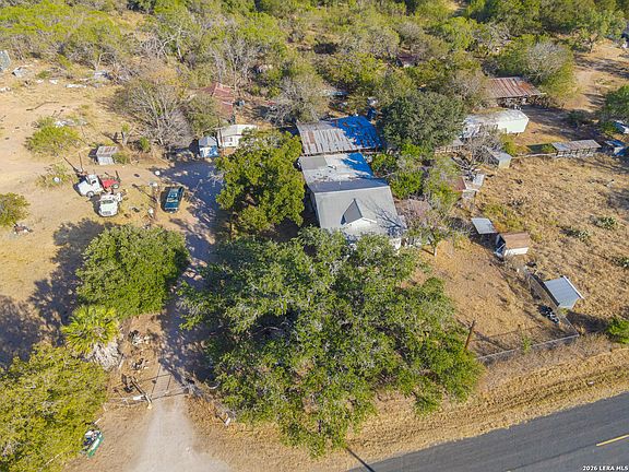 3rd image of 21190 Ernst LOT 13