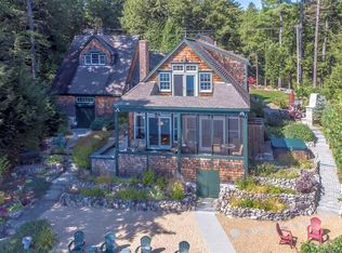 711 Stritch Rd, Conway, NH 03818