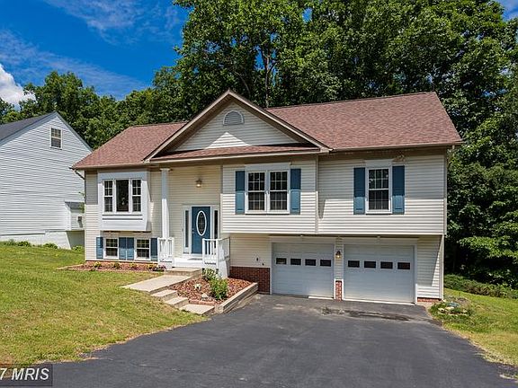 2nd image of 4405 Murven Park Ln