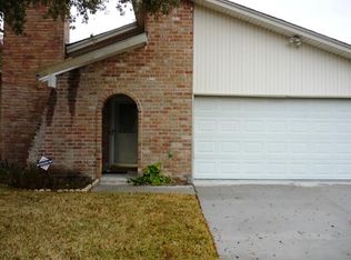 10010 Walnut Glen Dr, Houston, TX 77064