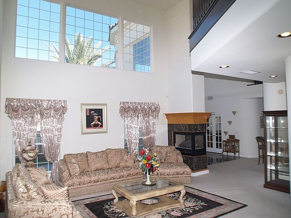 4th image of 8017 Secret Harbor Ct