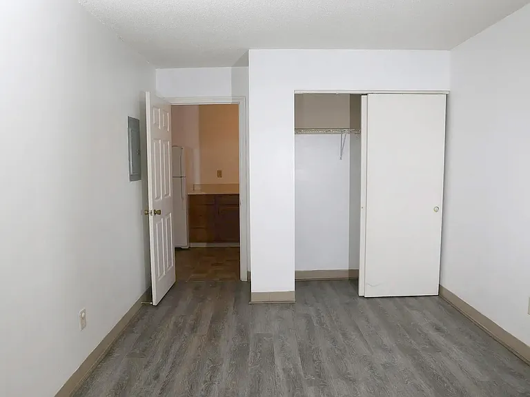 25 Laval Street Apartments — Photo 54