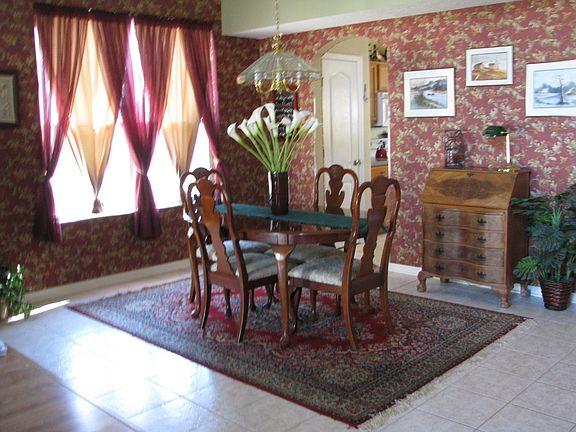 formal dining area