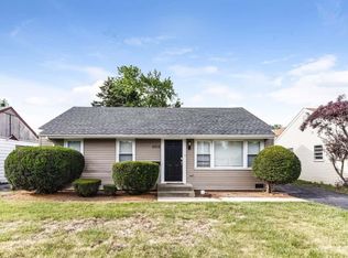 5315 W 90th St, Oak Lawn, IL 60453