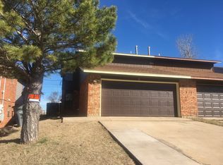 4031 NW Ozmun Ave, Lawton, OK 73505