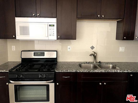 2nd image of 137 S Crescent Dr APT 3