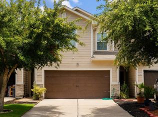 11527 Champions Green Dr, Houston, TX 77066
