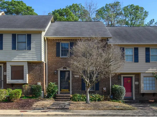 627 Mountain Laurel Ct, Birmingham, AL 35244