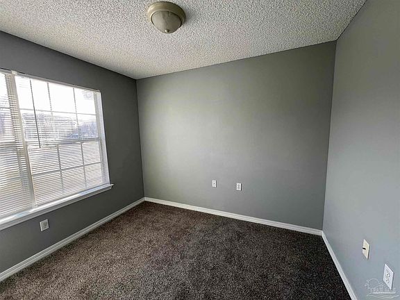 4th image of 8129 Heirloom Dr