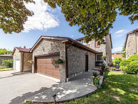 2nd image of 83 Empringham Cres