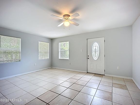 5th image of 6642 PINNOCHIO Drive