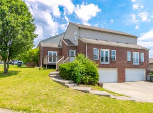 537 Big Bear Ln, Lexington, KY 40517