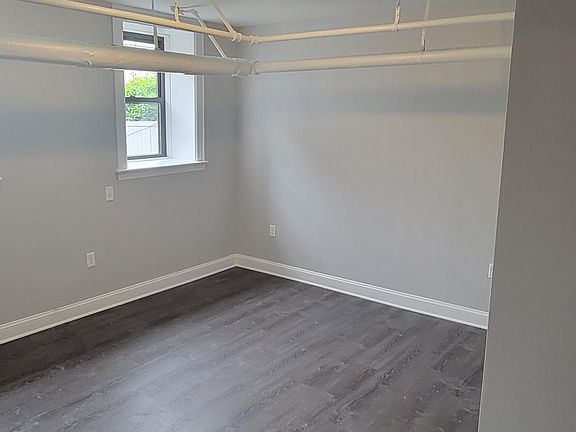 3rd image of 107 Garrison Ave #Ob