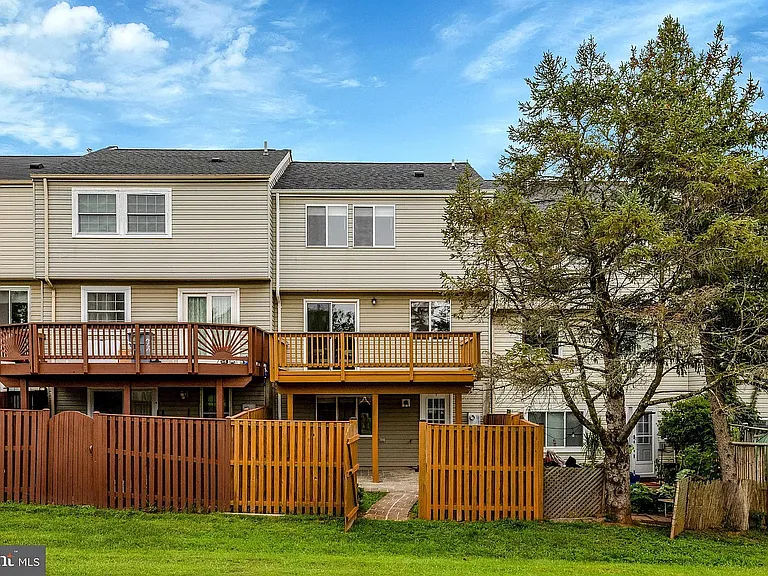 3717 Keefer Ct — Photo 10