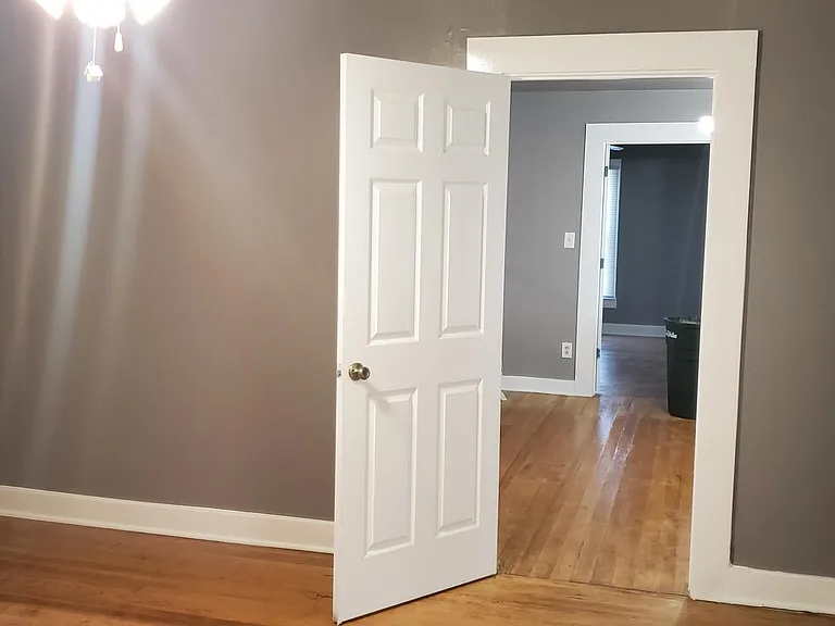 5 E Maple — Photo 10