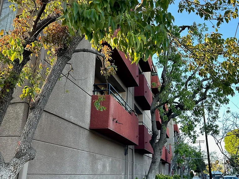 4717 Ben Ave Apartments — Photo 5